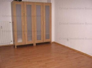 Vanzare Apartament 3 Camere stradal pe Bd. Nerva Traian