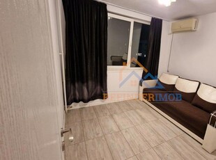 Vanzare Apartament cu 3 camere, zona Drumul Taberei