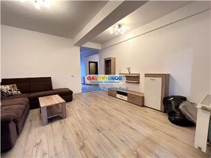 Vanzare apartament in vila 3 camere 75 mp si curte 110 mp