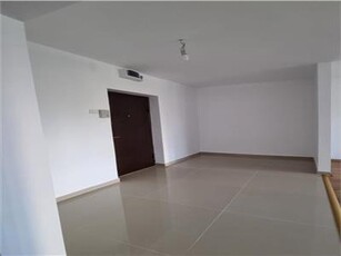 Vanzare Apartament, zona Drumul Taberei, Favorit