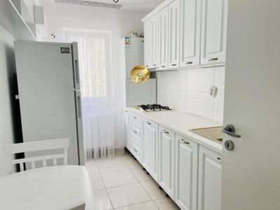 Apartament 2 camere de vanzare si loc de parcare