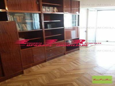 Apartament 3 camere de vanzare zona Mihalache - Averescu