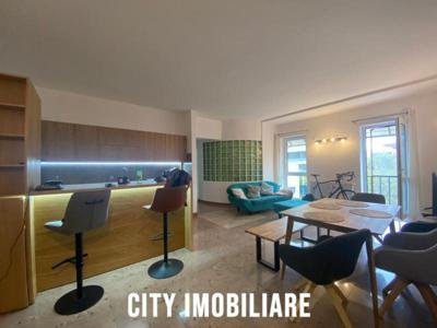 Apartament 3 camere, semidecomandat, mobilat, utilat, Andrei Muresanu. de vanzare