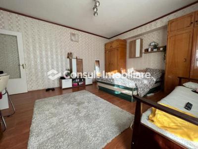 Apartament cu 2 camere decomandate | b-dul Titulescu | confort sporit