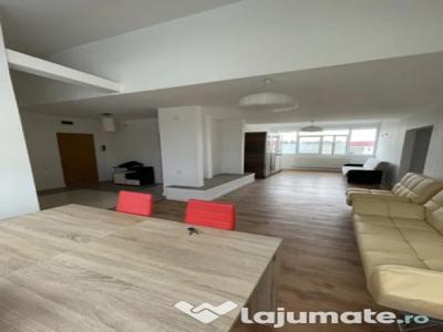 Apartament cu 3 camere decomandate Zona Centru-Complex Bucovina