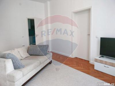 Apartament doua camere zona centrala - de inchiriat