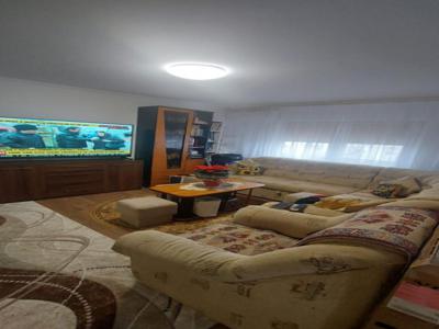 Apartament INEL I