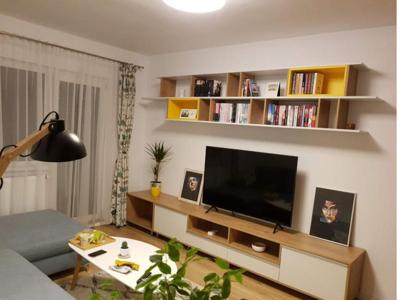 INCHIRIERE Apartament 3 camere decomandate modern - Zona foarte buna