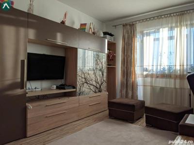 Vand apartament 3 camere Rahova