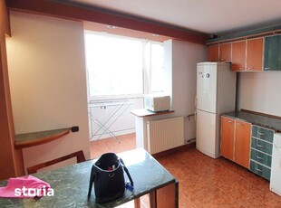 Ap 3 Camere 2 Bai zona Olimpia Complex studentesc 400 euro