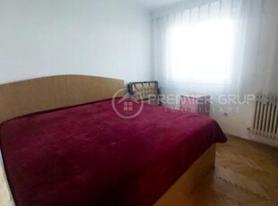 Apartament 2 camere, Podul Ros, 40mp