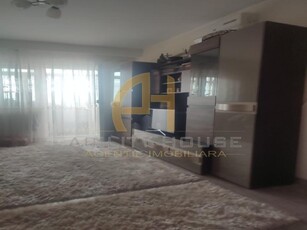 Apartament 2 camere, zona Supemarket Lidl ( gara), Botosani