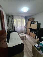 Apartament 3 camere, Bld. Obregia, 8-10 min. de metrou Piata Sudului.