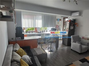 Apartament 3 camere Cartierul Solar Berceni