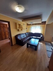 Apartament 3 camere cu garaj inclus, mobilat/utilat, zona Primaverii