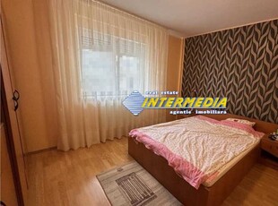 Apartament 3 camere de vanzare in bloc nou Alba Iulia zona Centru