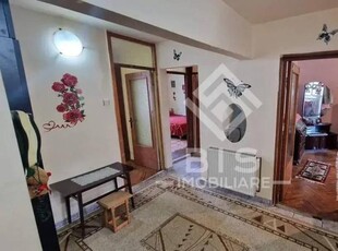 Apartament 3 camere etaj 1