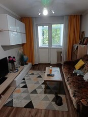 Apartament 3 camere semidecomandat mobilat si utilat etaj 1 Piata Voievozilor