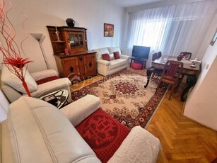 Apartament 3 camere, Ultracentral, 77mp