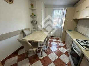 Apartament 4 camere 2 Bai