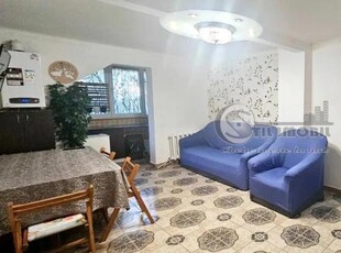 Apartament 4 camere - Zona Canta- 480 Euro