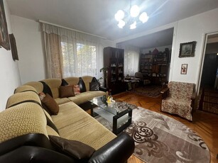 Apartament 4 camere,zona Pizza Albina ,cartierul Săsar