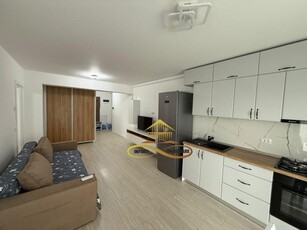 Apartament cu 2 camere de inchiriat in centrul Bacaului