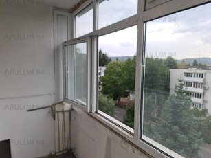 Apartament cu 2 camere de vânzare în Câmpina