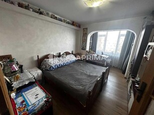 Apartament cu 2 camere, decomandat, Alexandru cel Bun