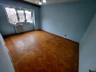 Apartament cu 2 camere decomandat, etaj 6/8, zona Garii