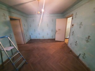 Apartament cu 2 camere, zona Podu Ros