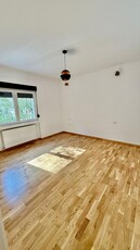 Apartament de inchiriat in cartierul Floreasca mobilat la cererea chiriasului.