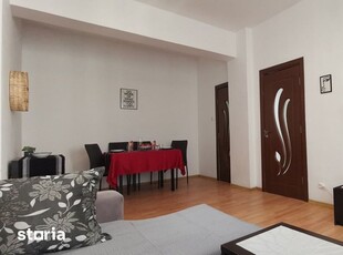 Apartament super luminos si linistit de inchiriat, Magheru -Scala