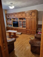 Apartament decomandat 3 camere Horezu Valcea