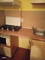 Apartament 2 camere, etaj intermediar