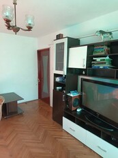 De vânzare apartament cu 3 camere în zona Dorobanți parter inalt cu balcon