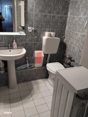 Apartament 3 camere,P-ta Muncii METROU,DECOMANDAT,Renovat,MERITA!