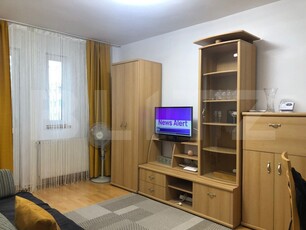 Ocazie - apartament decomandat cu 2 camere, pozitie excelenta