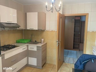 Apartament 2 camere, Bloc 3 etaje, Comision 0%