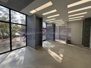 Spatiu comercial | 70 mp | trafic pietonal intens |