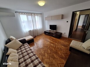 Apartament spatios cu 3 camere in inima Pitestiului – Ideal pentru f