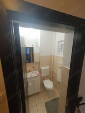 Vand apartament 3 camere zona piata muncii