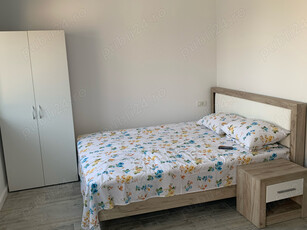 vand apartament