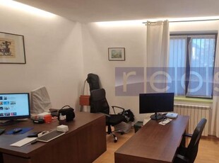 VANZARE 4 CAMERE | STR WASHINGTON | 91 MP