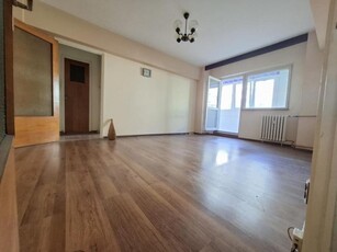 Vanzare Apartament 3 camere Dristor