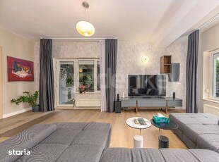 Apartament cu 3 camere de vanzare in zona Lujerului metrou