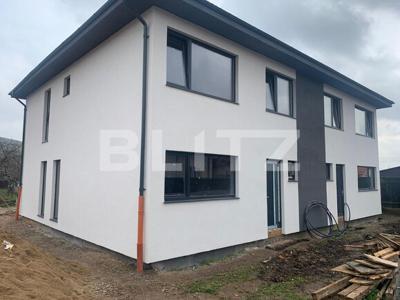 Duplex cu 4 camere, 139,6 mp, 250 mp de teren, incalzire in pardoseala, panouri fotovoltaice, Gilau