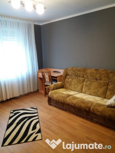 Apartament 2 cam Centru