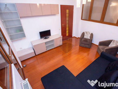 Apartament vânzare 3 camere mobilat și utilat în Prelu...