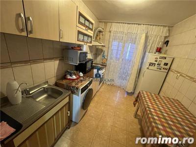 Vanzare Apartament 4 camere Semidecomandat Ionescu Gheorghe